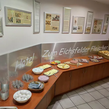 Zum Eichsfelder Fleischer Hotell *